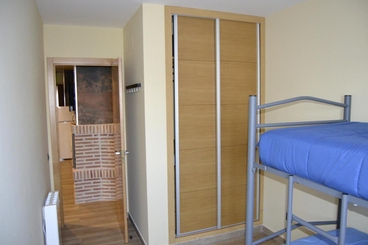Apartamentos "Casa Rural De Aldea" Aldea del Fresno Dış mekan fotoğraf