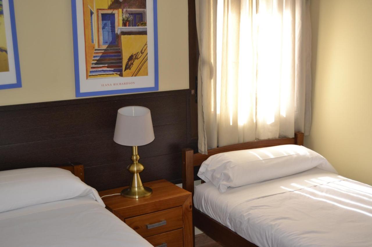 Apartamentos "Casa Rural De Aldea" Aldea del Fresno Dış mekan fotoğraf