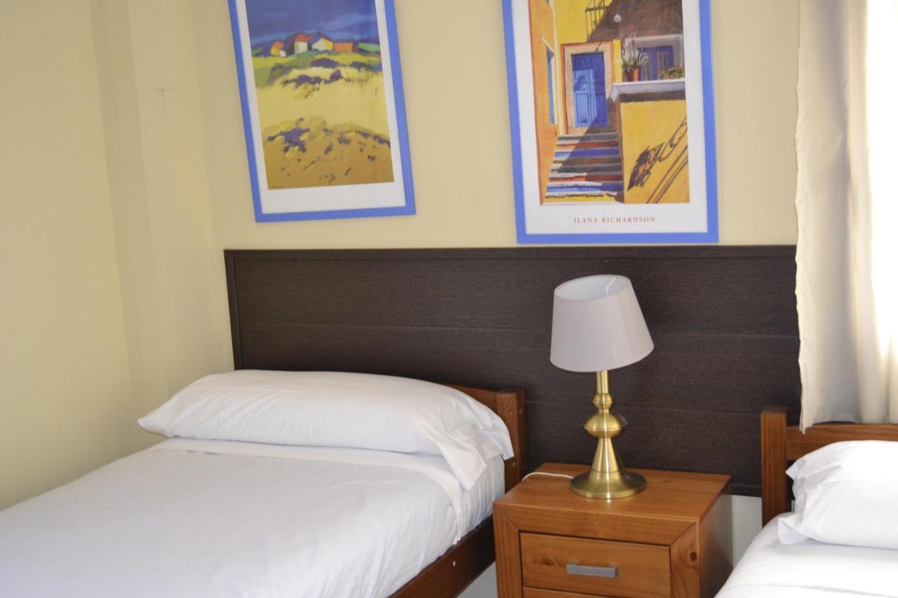 Apartamentos "Casa Rural De Aldea" Aldea del Fresno Dış mekan fotoğraf