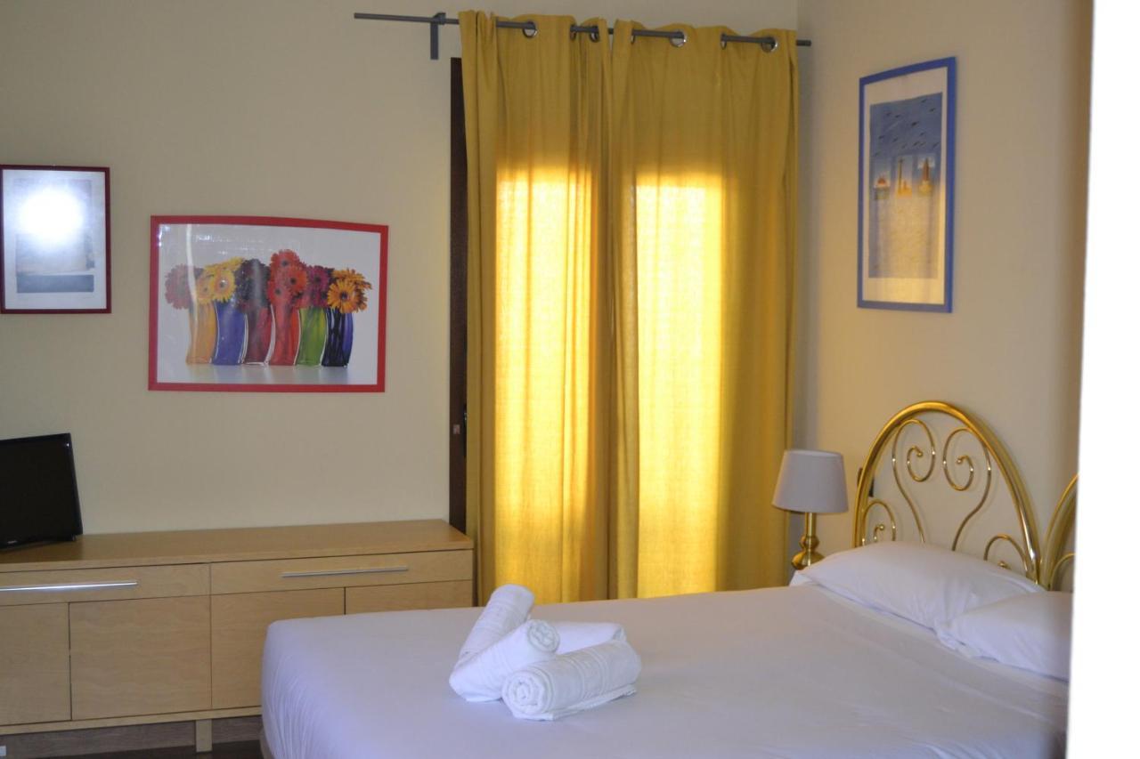 Apartamentos "Casa Rural De Aldea" Aldea del Fresno Dış mekan fotoğraf
