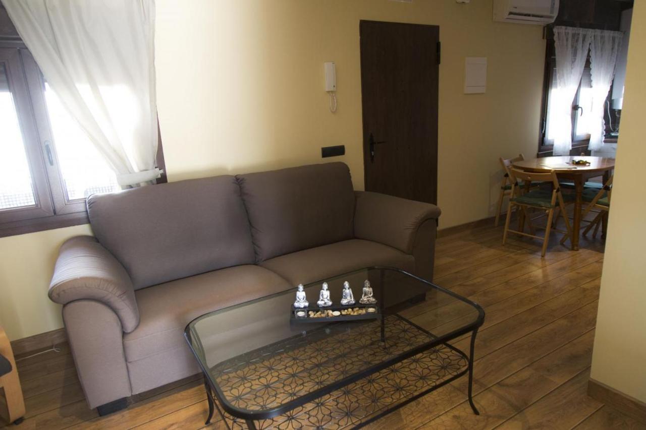 Apartamentos "Casa Rural De Aldea" Aldea del Fresno Dış mekan fotoğraf